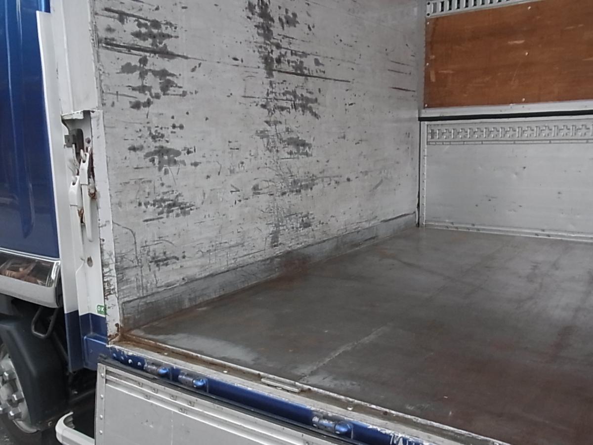 アルミウィング